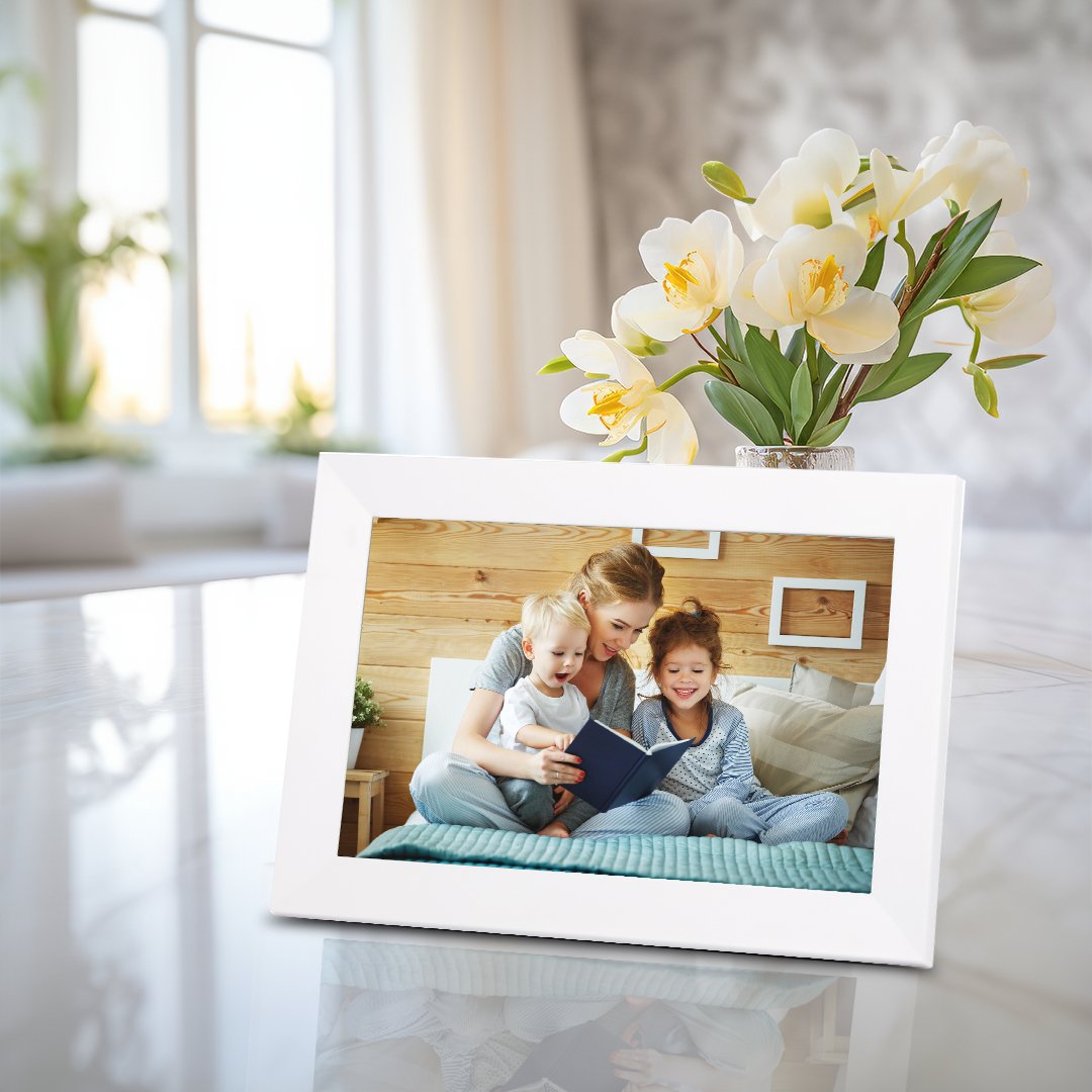 Bell + Howell Smart Photo Frame - Rokinon