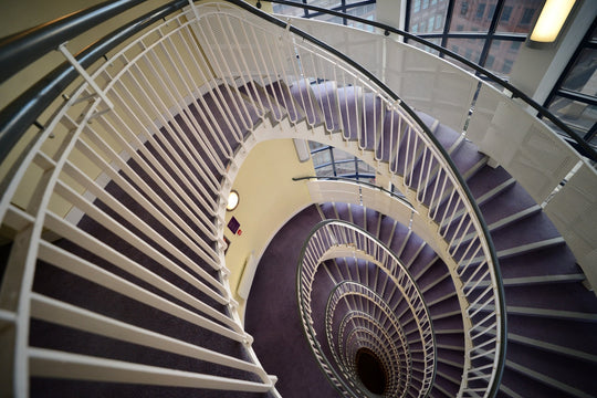 14mm F2.8 AF Weather Sealed Wide Angle with Lens Station (Nikon F) - Rokinon