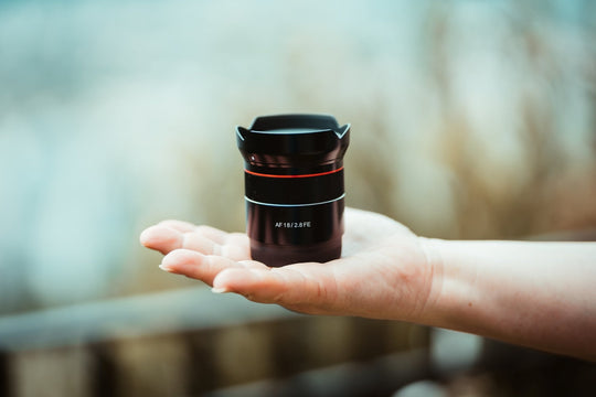18mm F2.8 AF Compact Full Frame Super Wide Angle with Lens Station (Sony E) - Rokinon