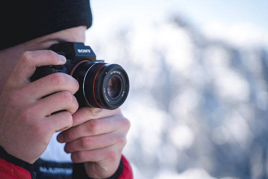 45mm F1.8 AF Compact Full Frame with Lens Station (Sony E) - Rokinon