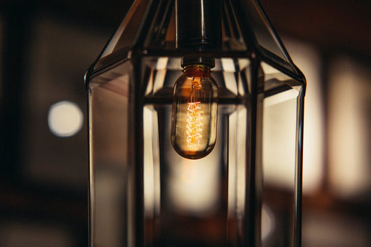 85mm F1.4 AF High Speed Full Frame Telephoto with Lens Station (Canon EF) - Rokinon