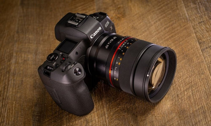 Manual Focus Lenses: What They Are and How They Work - Rokinon
