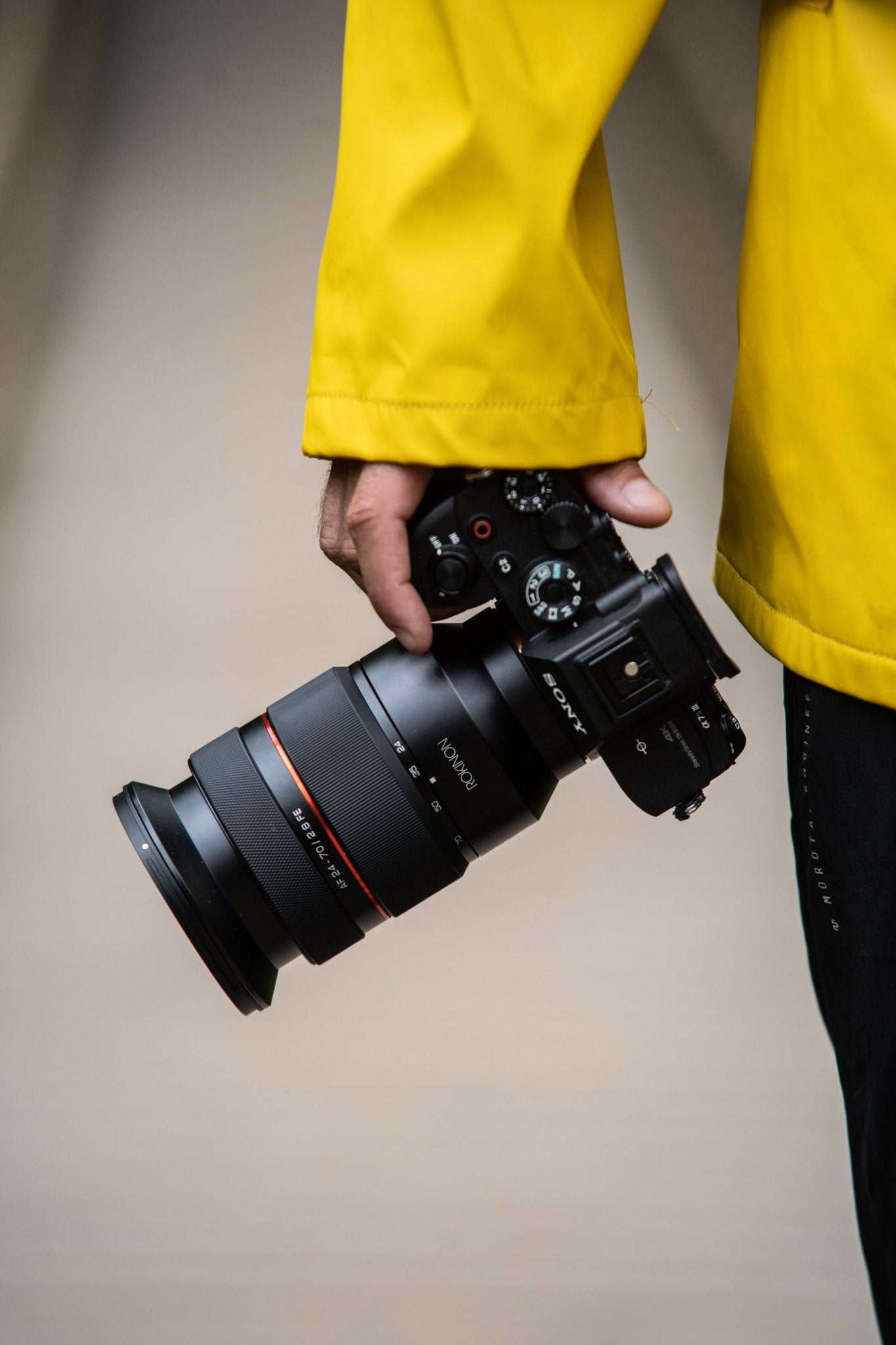 24-70mm F2.8 AF Full Frame Zoom Lens (Sony E) – Rokinon