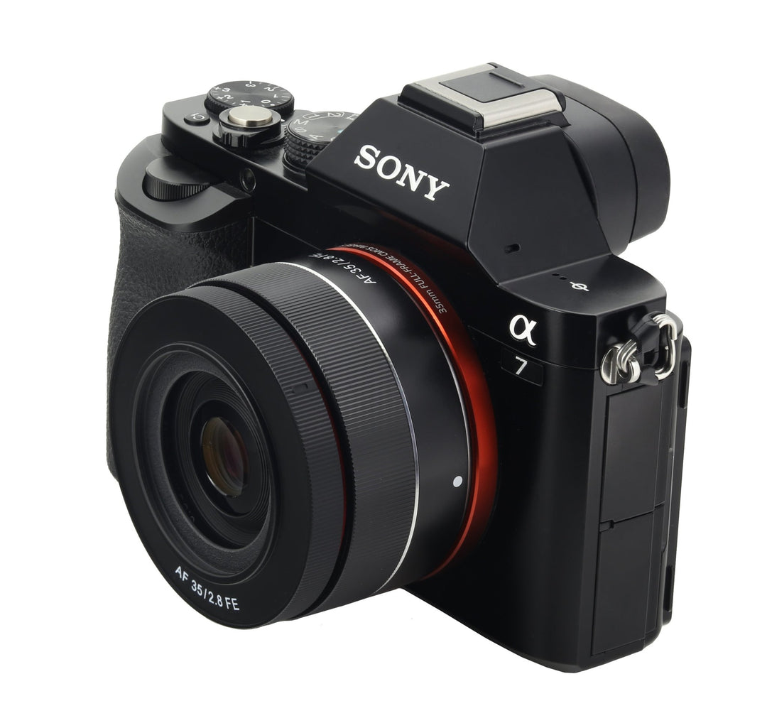 35mm F2.8 AF Wide Angle with Lens Station (Sony E) - Rokinon